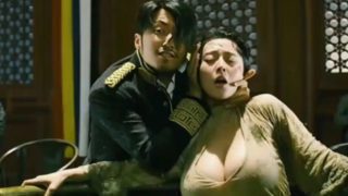 谢霆锋这句台词，“大嫂的身材真好啊，可惜你只是个和尚。”堪称《新少林寺》里最扎心的神来之笔。这部电影当年被骂惨，却成了被严重低估的经典，原来功夫再硬也硬不过人性在线观看
